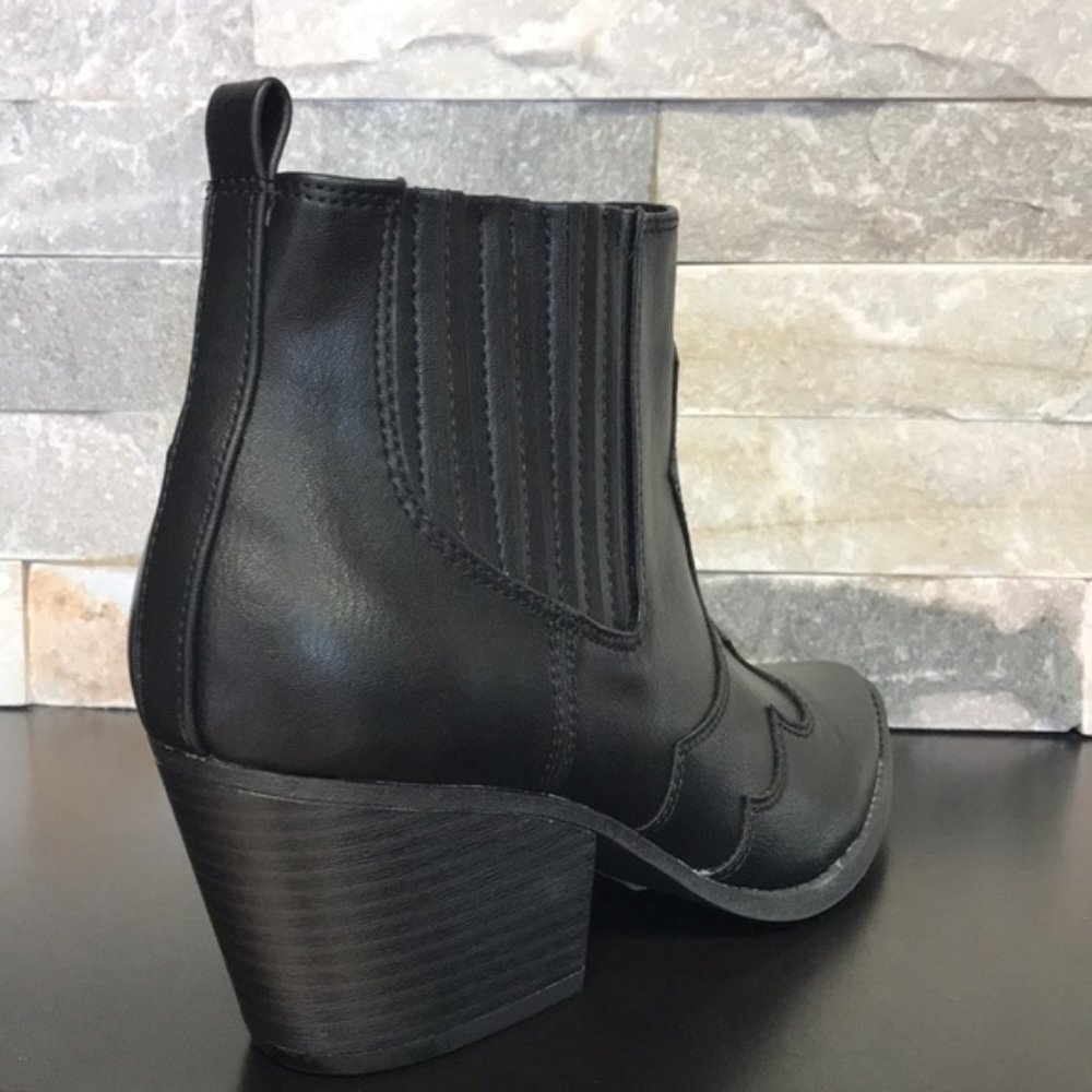 American Rag Kayla Booties - Picture 4 of 4